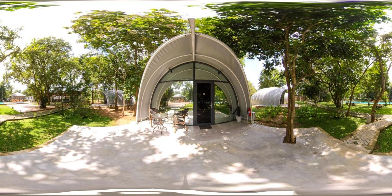 Nivadoo Resort Sigiriya Eksteriør bilde The "Bubble"