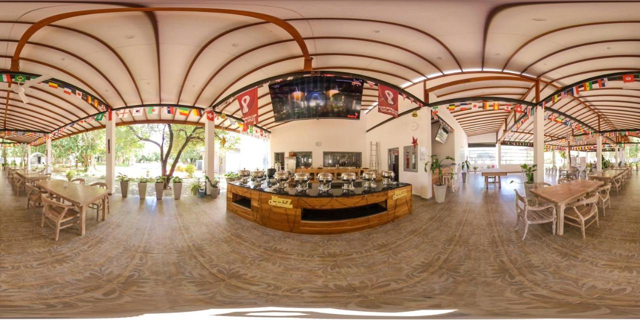 Nivadoo Resort Sigiriya Eksteriør bilde 360° panorama of the cafeteria at the University of Novi Sad