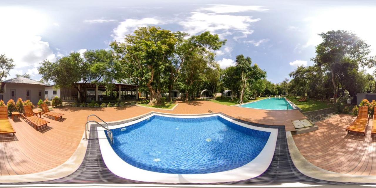 Nivadoo Resort Sigiriya Eksteriør bilde A 360° image of the swimming pool at the resort