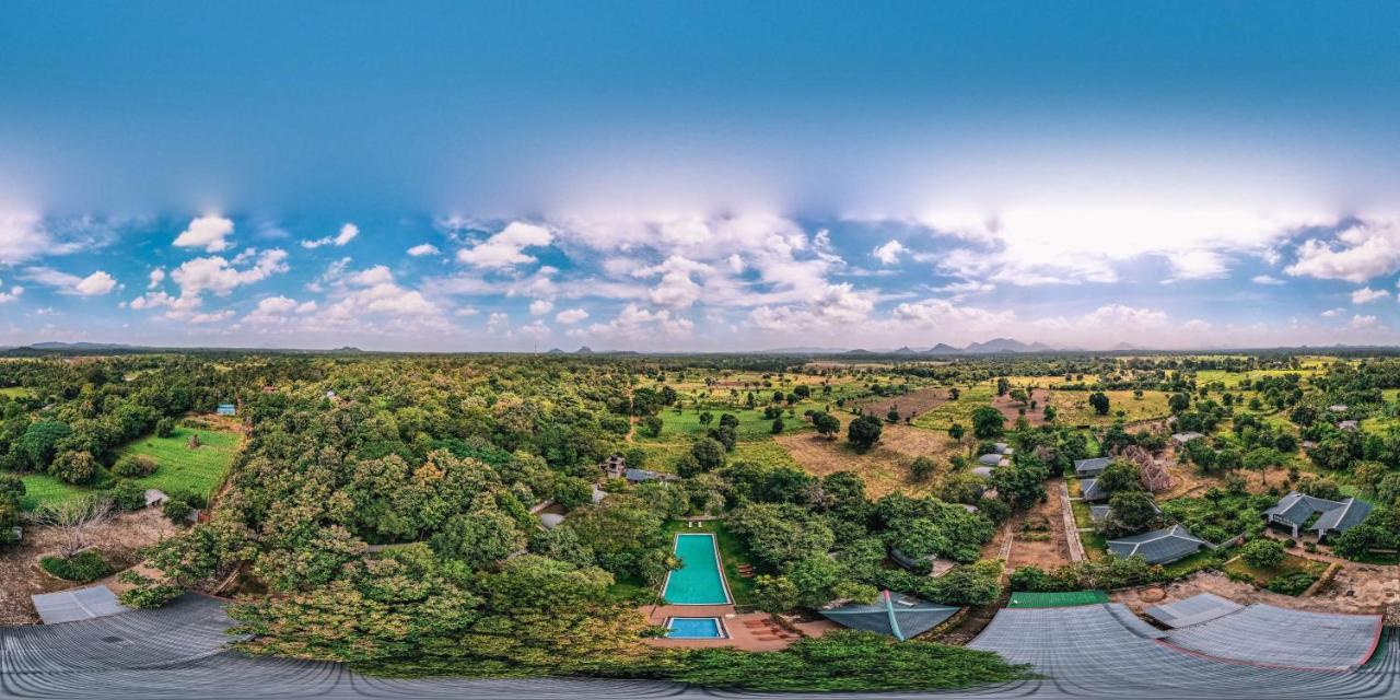 Nivadoo Resort Sigiriya Eksteriør bilde View of the town of Sedona from the top of the courthouse